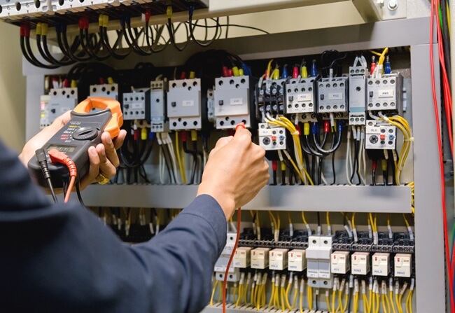 elektryk Świętochłowice pogotowie elektryczne usługi instalacje elektryczne