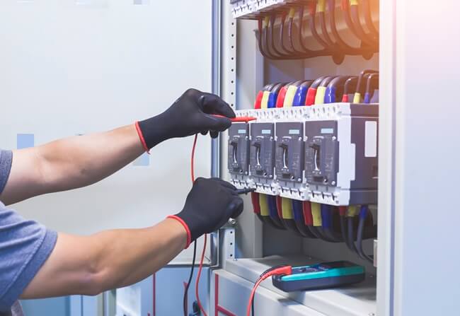 elektryk Tarnowskie Góry pogotowie elektryczne usługi instalacje elektryczne